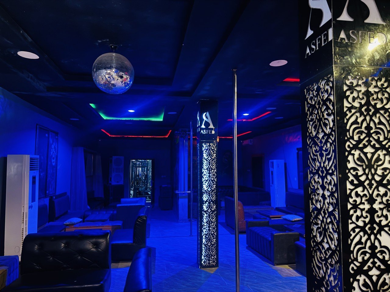 Club Lulu at Asfed Lounge & Suites — photograph 3