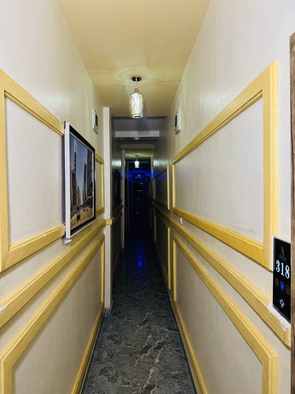 Hallways at Asfed Lounge & Suites — photograph 4