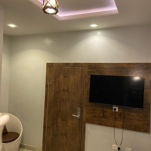 Budget Room – Luxury, Comfort & Elegance